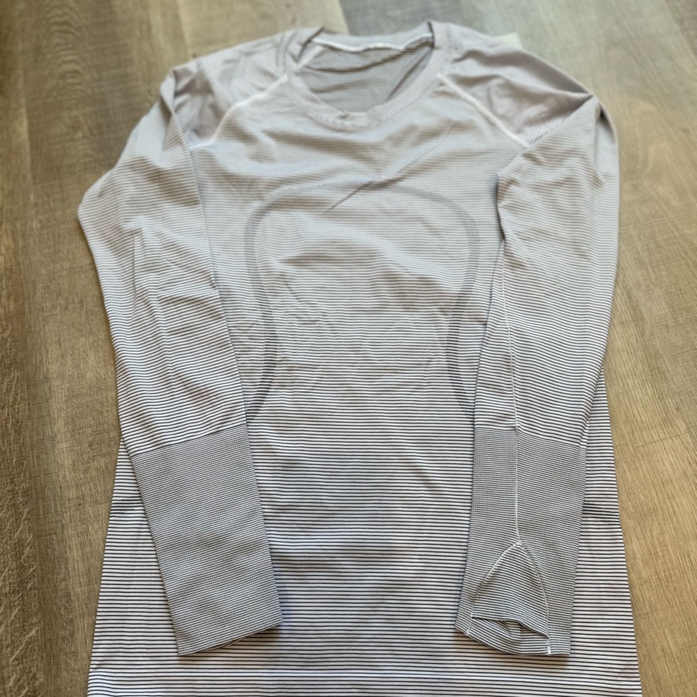 Lululemon Swiftly Long sleeve black/white striped top, size 10